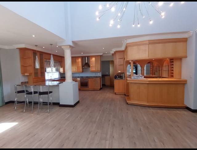 3 BEDROOM TOWNHOUSE FOR SALE IN THREE RIVERS PROPER